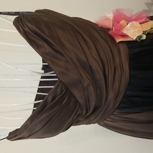 Betsey Johnson Evening Silk Cocktail Dress. Size 8 - Picture 4 of 11